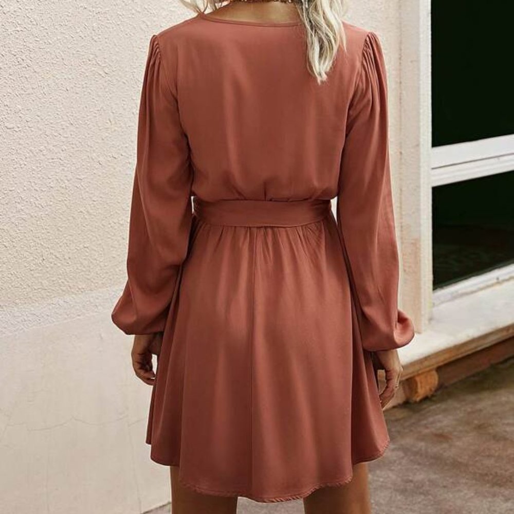 V Neck Lantern Sleeve Belted Dress - redwood - Picture 4 of 4